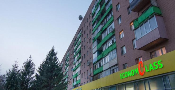 Покрасили фасад: в Харькове расследуют фиктивные ремонты многоэтажек. Фото: АСНУ