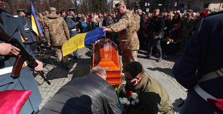 Яну Червону похоронят на 18-м кладбище на Аллее героев. Фото: Сергей Козлов