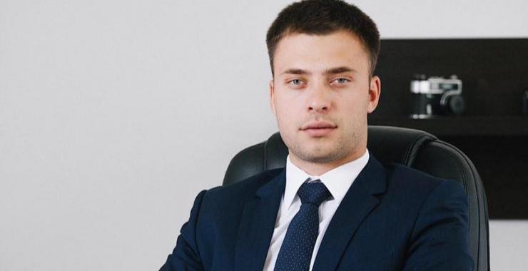 У директора "Харьковского машиностроительного завода "ФЭД" Дмитрия Леонова жена-россиянка. Фото: Дмитрий Леонов / Facebook