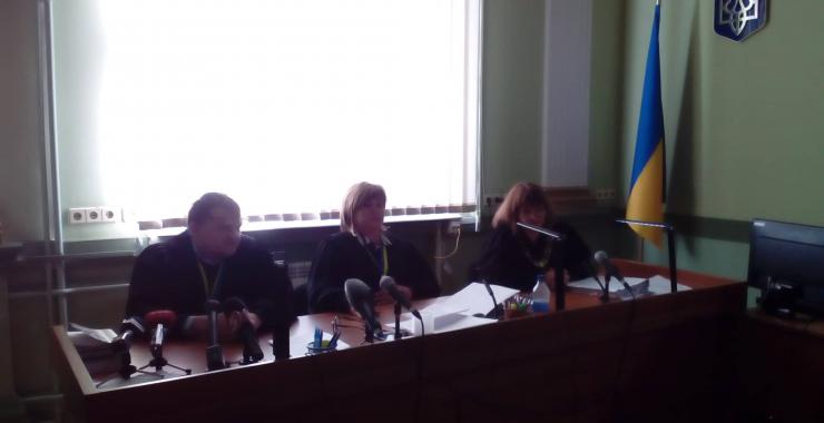 Чиновники горсовета добиваются отмены решения суда первой инстанции о сохранении палатки. Фото: KHARKIV Today