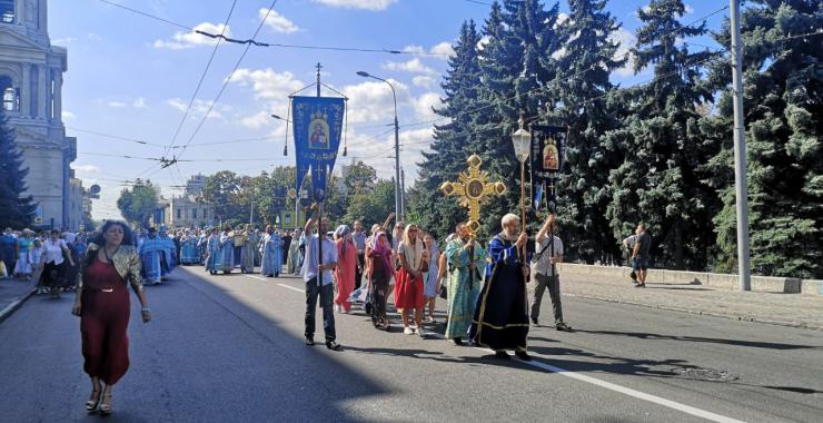 Крестный ход. Фото: Сергей Козлов / KHARKIV Today
