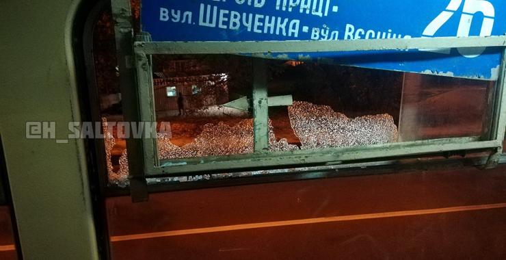 обстреляли трамвай. Фото: Х Салтовка