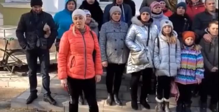 Жители Барвенково обратились к президенту. Скрин: Видео