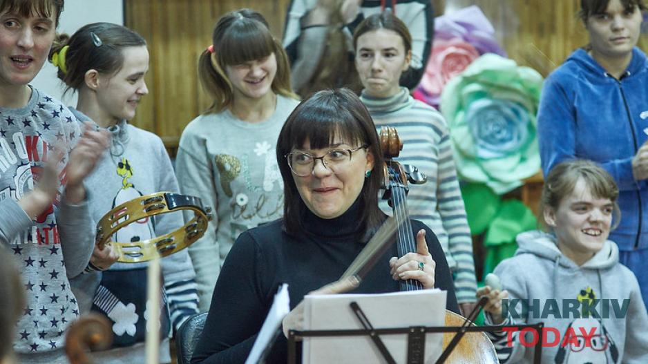 МАСО "Слобожанский" в детском доме-интернате в Богодухове. Фото: Сергей Козлов / KHARKIV Today МАСО "Слобожанский" в детском доме-интернате в Богодухове. Фото: Сергей Козлов / KHARKIV Today