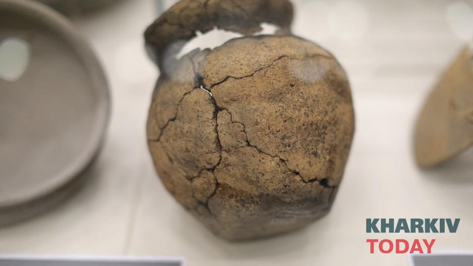 В ХНУ им. В. Н. Каразина открылась выставка "Итоги полевых археологических исследований 2019 года". Фото: KHARKIV Today/Сергей Козлов 