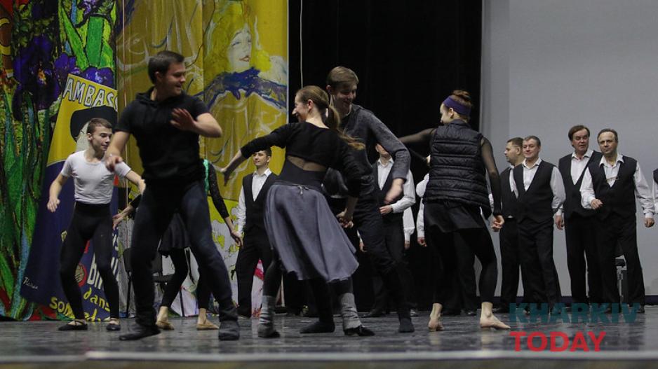 Как артисты ХНАТОБа готовятся к "Hello, musical". Фото: Сергей Козлов / KHARKIV Today