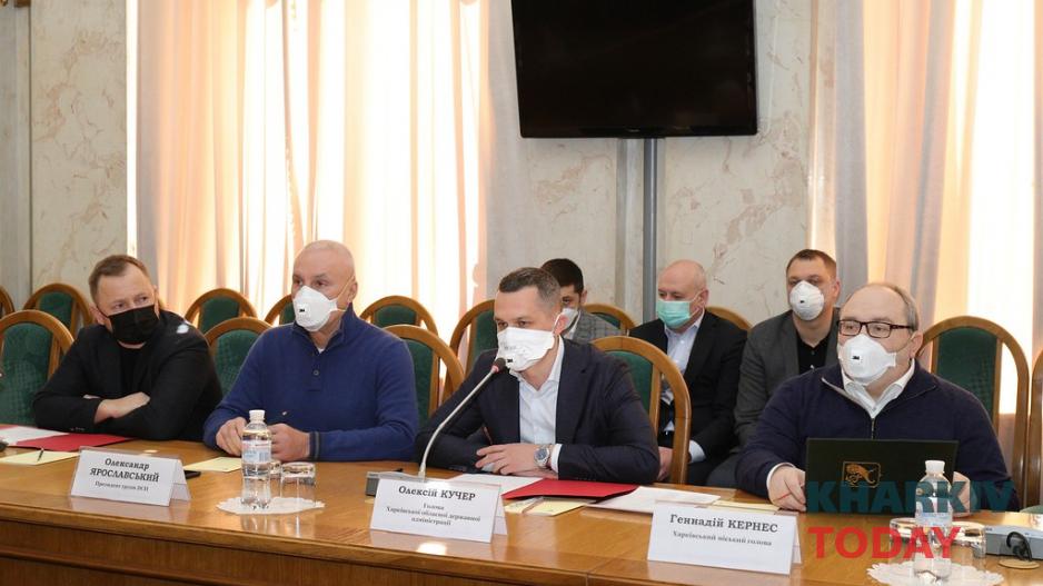 Павел Сушко, Александр Ярославский, Алексей Кучер и Геннадий Кернес в Харьковской ОГА. Фото: Сергей Козлов / KHARKIV Today Павел Сушко, Александр Ярославский, Алексей Кучер и Геннадий Кернес в Харьковской ОГА. Фото: Сергей Козлов / KHARKIV Today