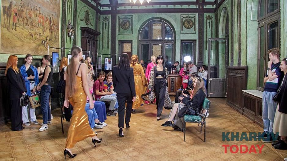 показ мод, Будинок архітектора 1