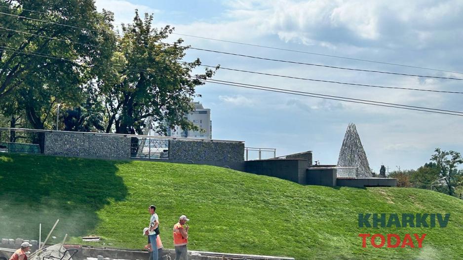 Пам'ятник марнотратству. Як і навіщо в Харкові з'явилося штучне багаття в історичному центрі