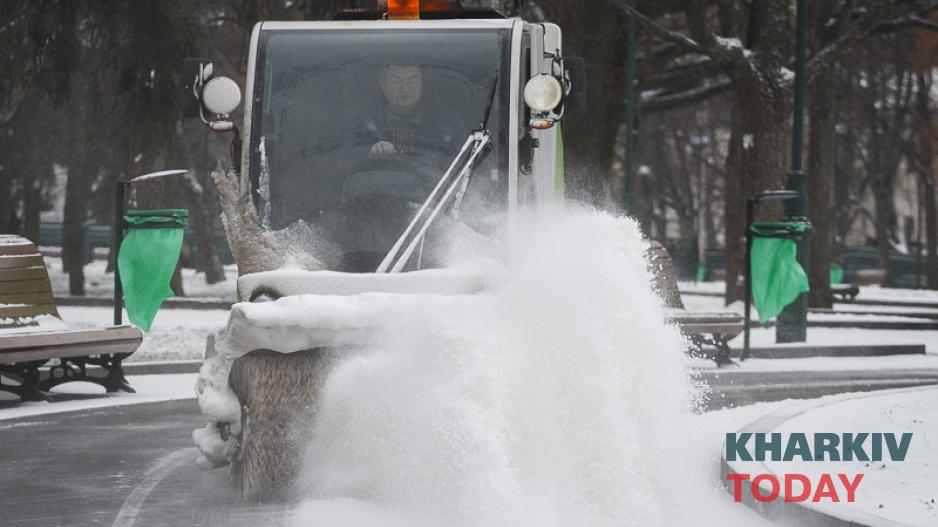 В Харькове выпал снег