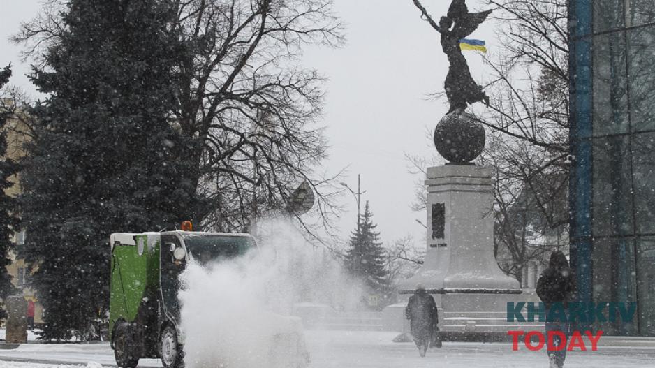 В Харькове выпал снег