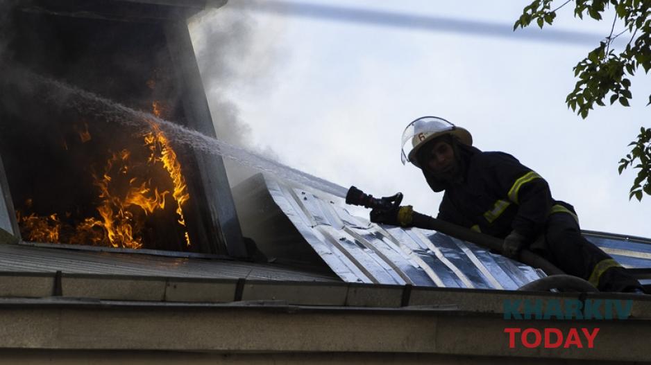 Произошло возгорание во время ремонтных работ. Фото: Константин Чегринский/KHARKIV Today