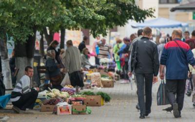В Харькове проведут рейды по стихийным рынкам.