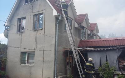 В Малой Даниловке в дачном доме загорелась баня. Фото: ГСЧС