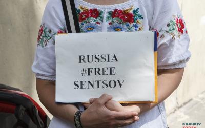 Украинские актеры и писатели требуют освободить Сенцова.