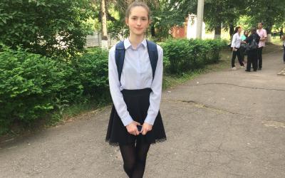 Восьмиклассница рассказала, что детей, которые не пострадали от газа, отпускали из школы только с родителями. Фото: KHARKIV Today