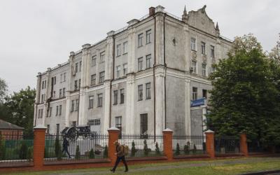Корпус университета сельского хозяйства раньше был зданием Вознесенской церкви.