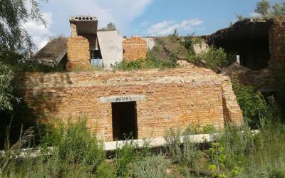 В Нежине под плитой погибли три ребенка. Фото: ГСЧС