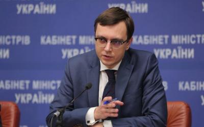 Омеляна отпустили на поруки.