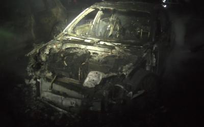 В центре Харькова ночью горели автомобили. Фото: ГСЧС в Харьковской области