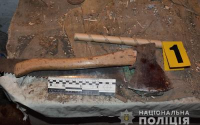 В Харьковской области хозяин дома зарубил топором грабителя
