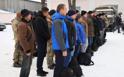 В Харьковской области формируют группы военных-резервистов