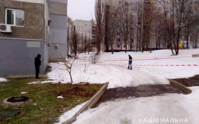 39-летний полицейский получил ранения в области головы и шеи. Фото ГУНПУ