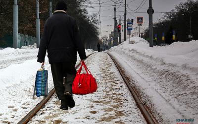 Харьковчане будут платить за багаж в трамвае, троллейбусе и метрополитене. Фото: KHARKIV Today / Сергей Козлов