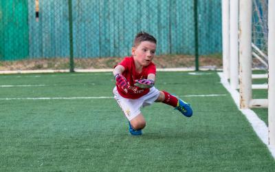 Бенфика футбол дети. Фото: Facebook / Benfica Ukrainian Football Academy